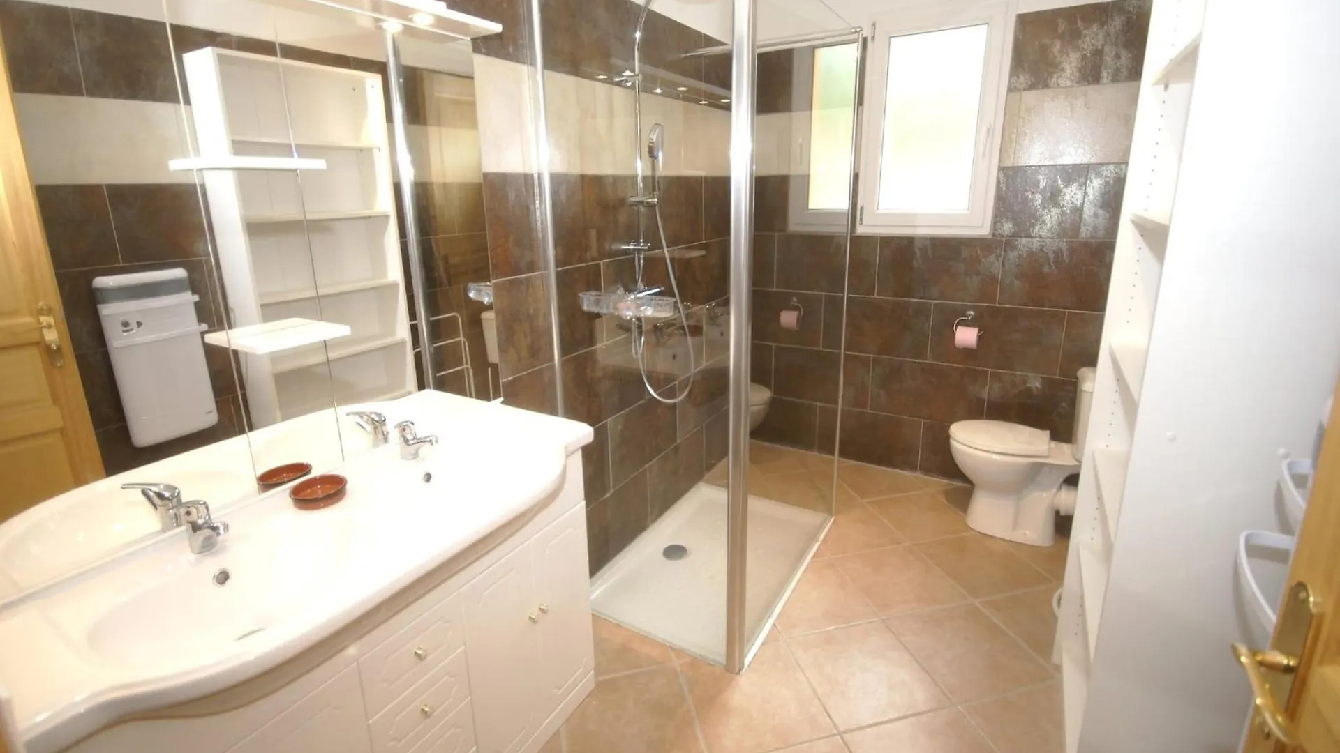 Luxurious Villa In Thueyts With Private Pool, Cleaning Included