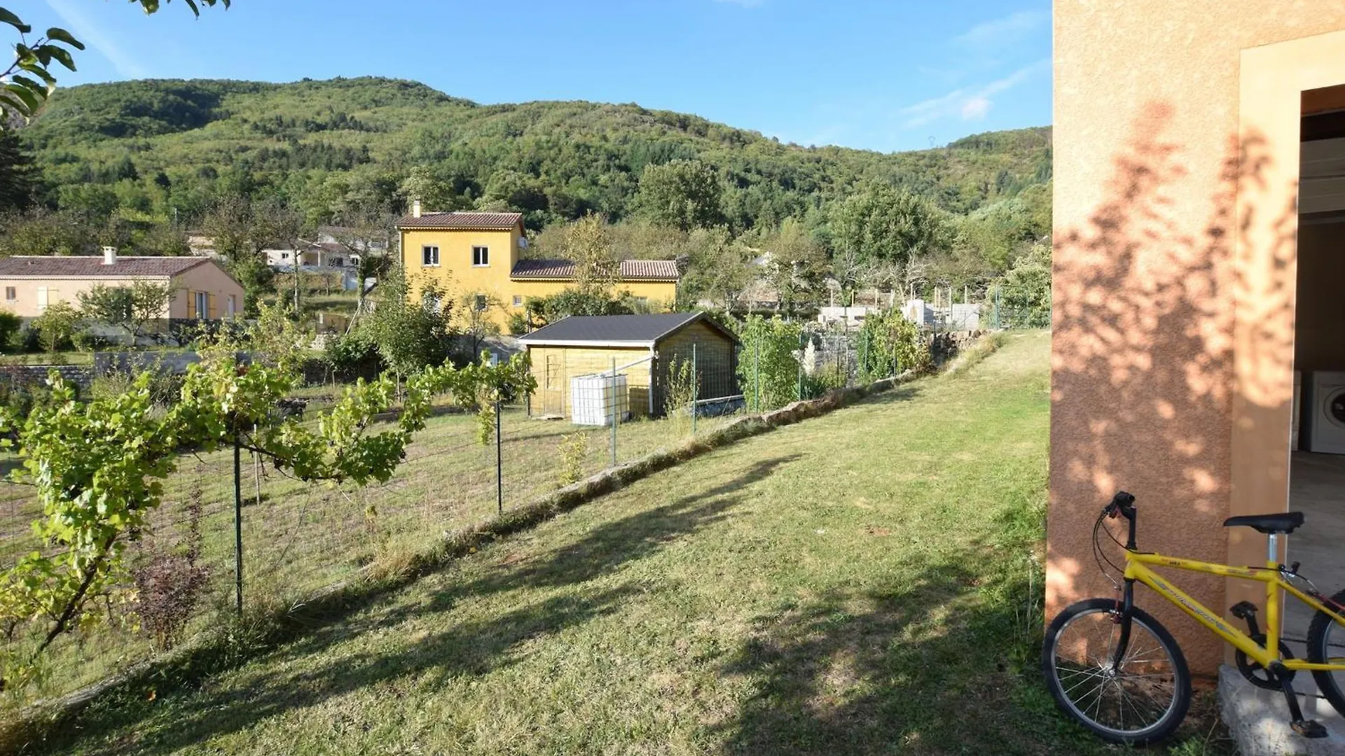 Luxurious Villa In Thueyts With Private Pool, Cleaning Included
